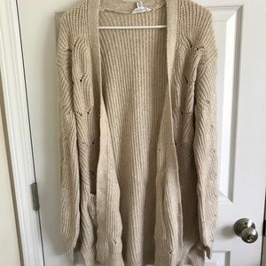OATMEAL CARDIGAN NEVER WORN